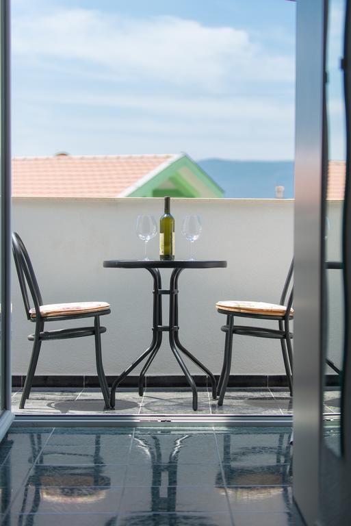טיווט Apartmani Krgusic מראה חיצוני תמונה