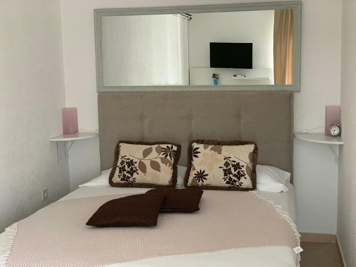 טיווט Apartmani Krgusic מראה חיצוני תמונה