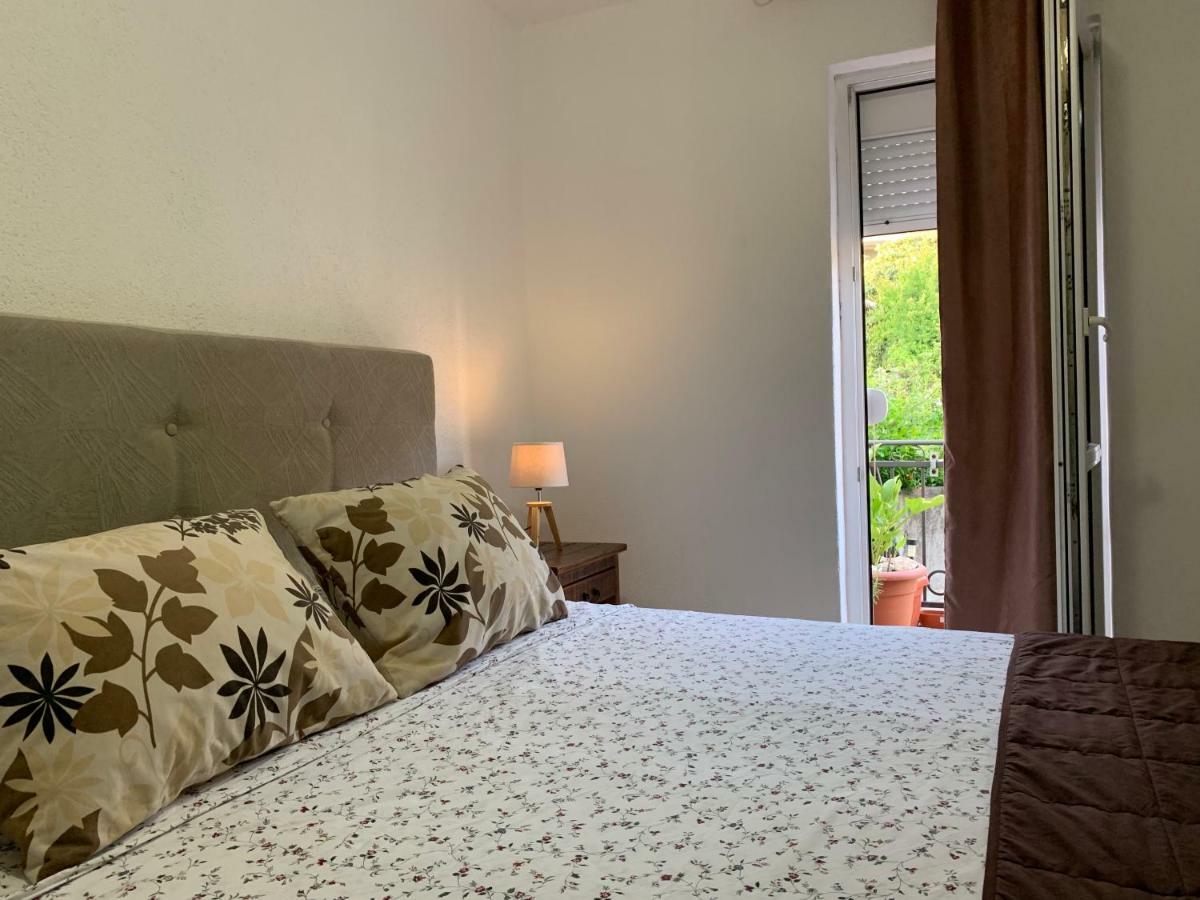 טיווט Apartmani Krgusic מראה חיצוני תמונה